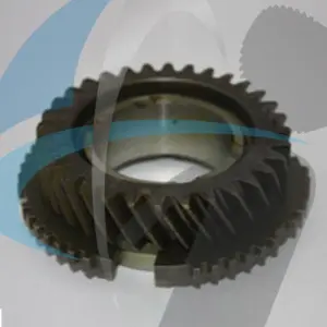 TOYOTA DYNA 5 SPEED GEAR 3RD MAIN SHAFT 32 TH